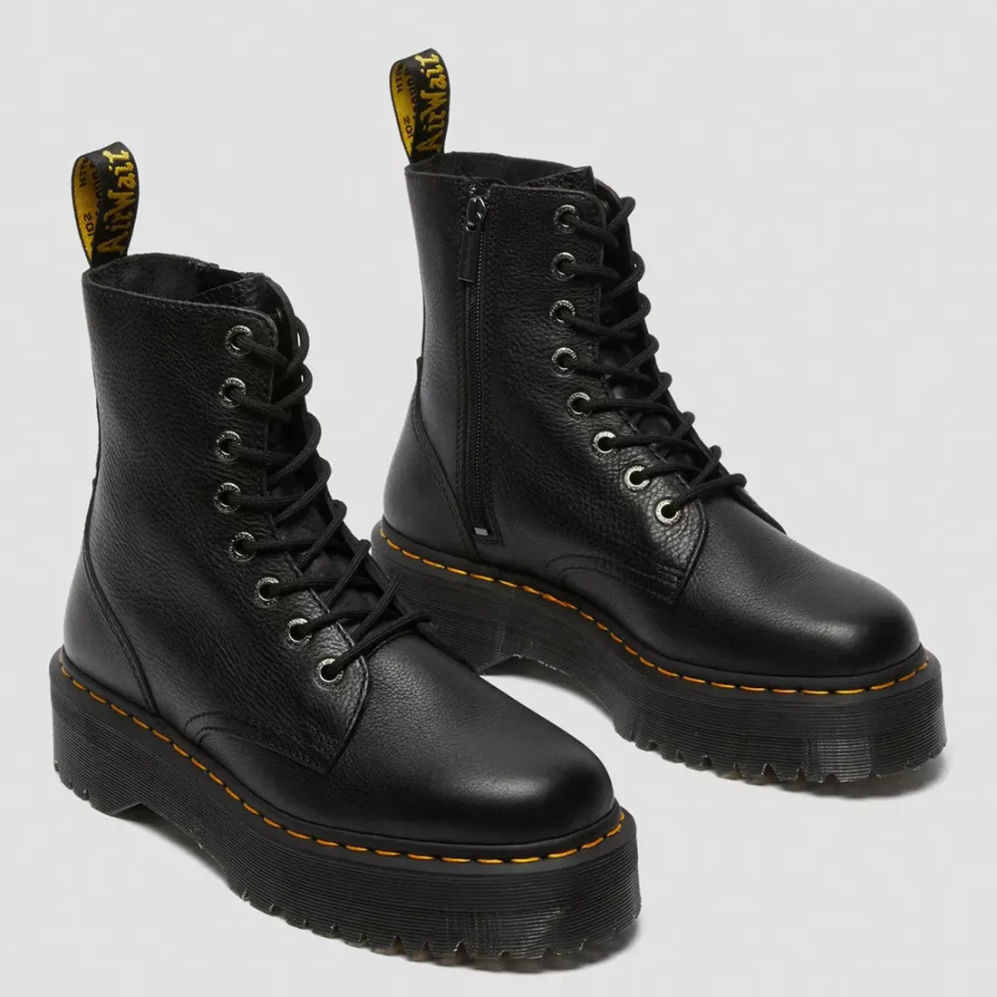 Anfibio platform Dr. Martens Jadon III Pisa in pelle nera