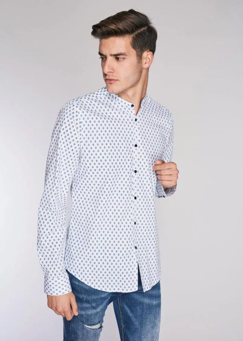 Camicia con stampa etnica