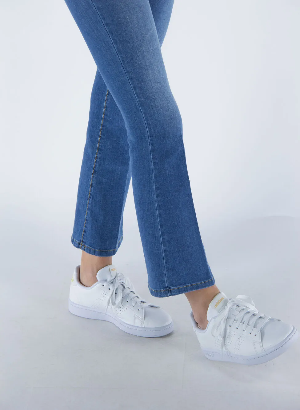 jeans bella flare cropped in sofisticato denim stretch