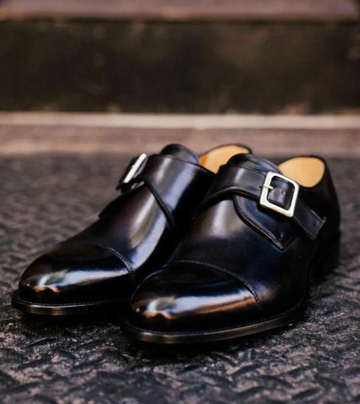 Mocassini in pelle da uomo Scarpe eleganti con cinturino monaco marrone marrone Mocassini da uomo