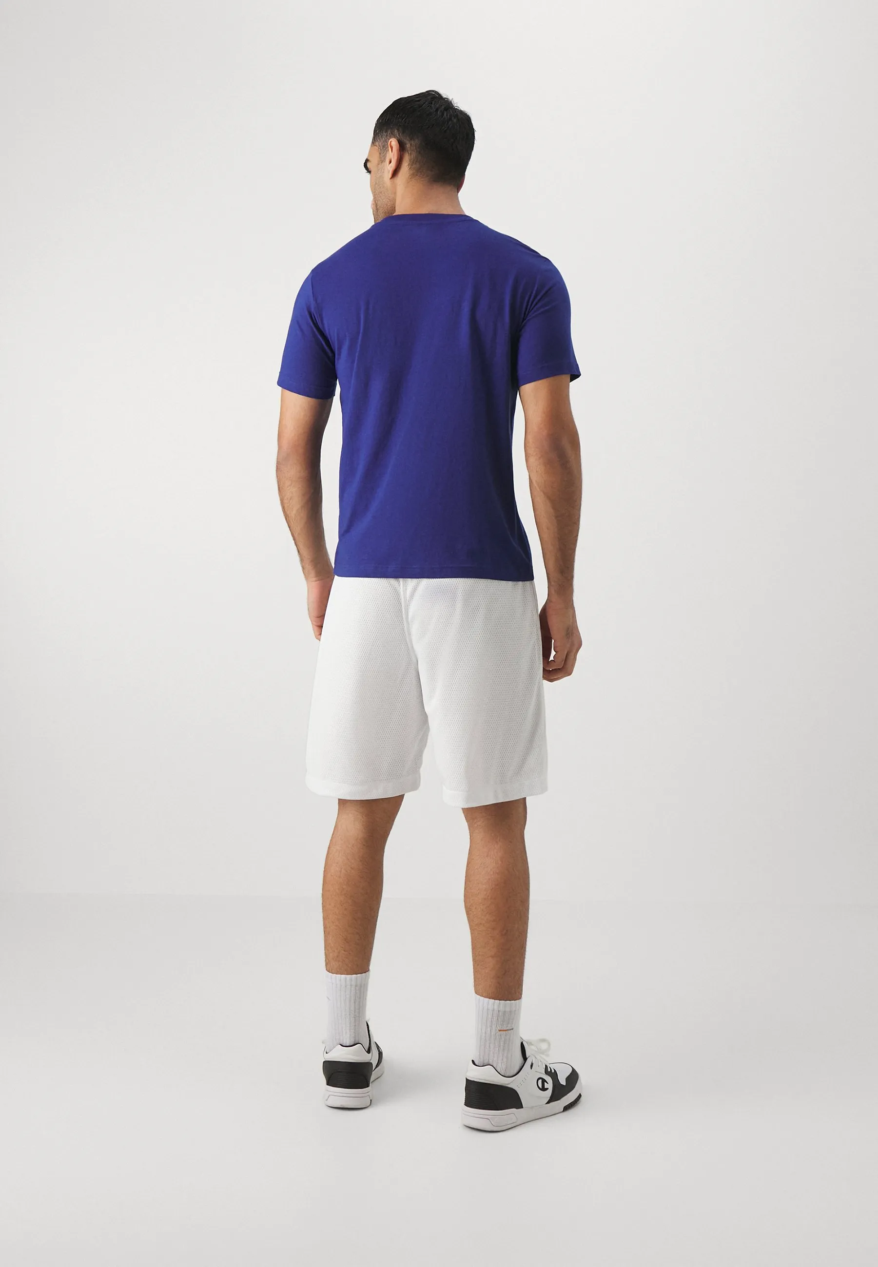 MODERN BASKET BERMUDA - Pantaloncini sportivi