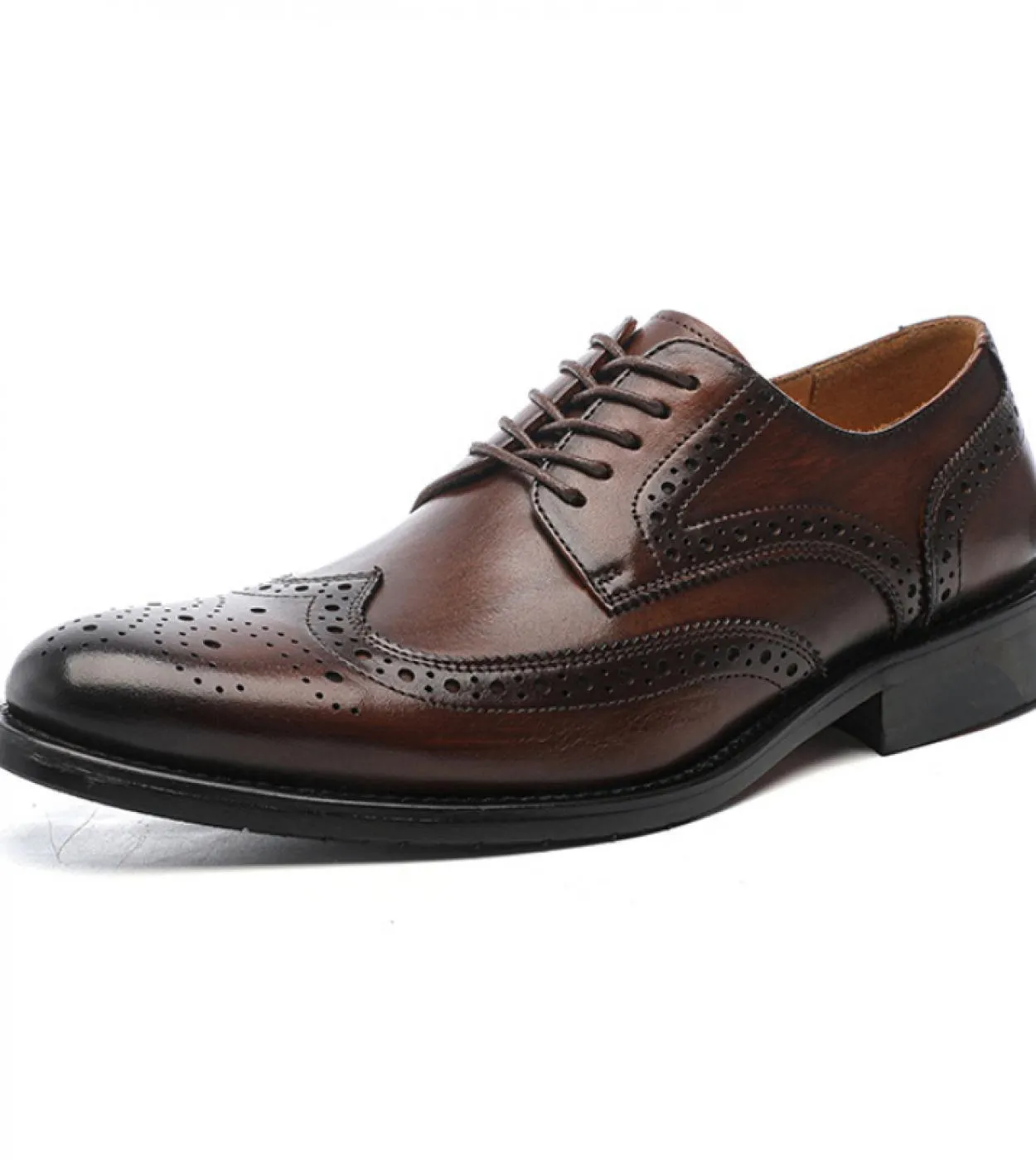 Scarpe formali da uomo piatte fatte a mano Qualità Vera pelle di mucca Scarpe da uomo in pelle brogue casual solide moda marrone