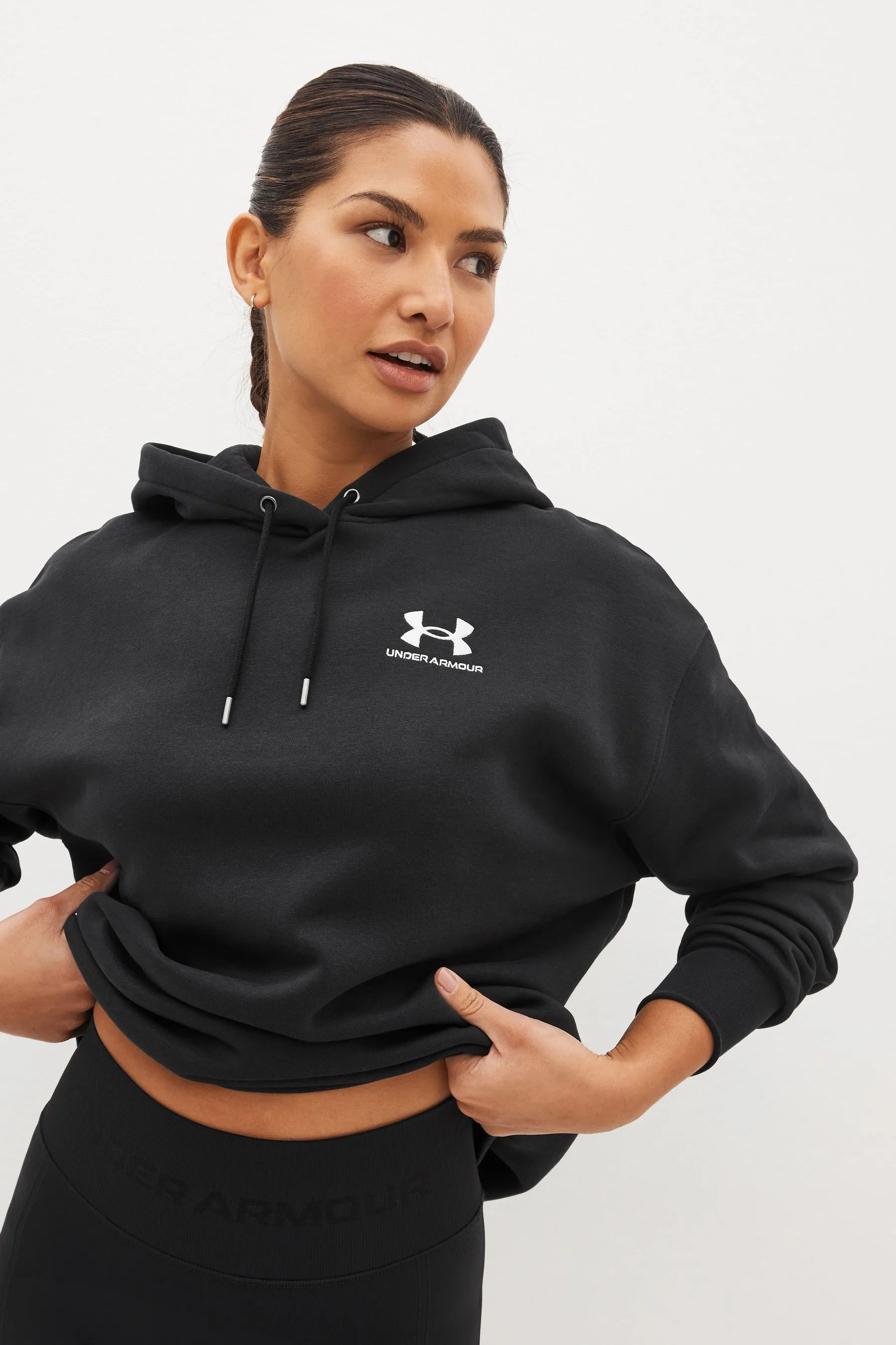 Under Armour - Felpa oversize must-have in pile con cappuccio    